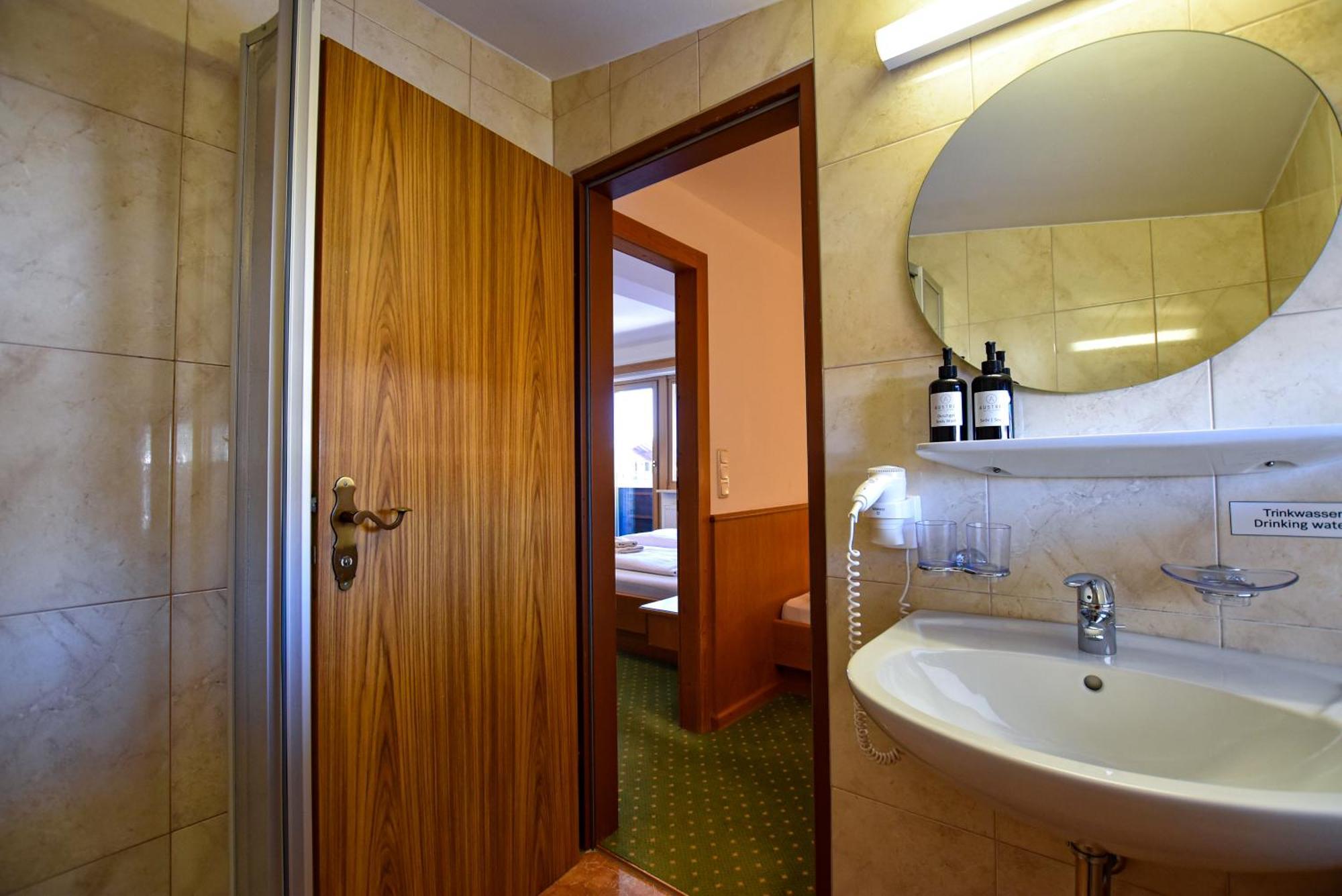 Hotel-Garni Austria Βέστεντορφ Εξωτερικό φωτογραφία